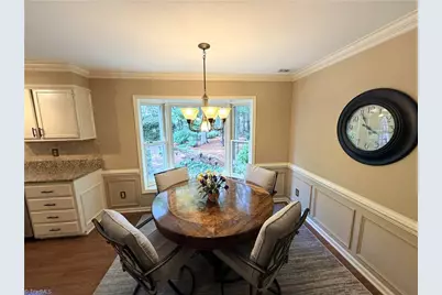 5810 Spanish Oak Drive, Greensboro, NC 27409 - Photo 9