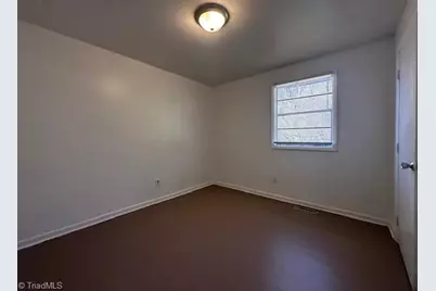 407 Florida Street #B, Greensboro, NC 27406 - Photo 5