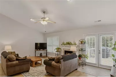 6 Hickory Knoll Court, Greensboro, NC 27407 - Photo 3