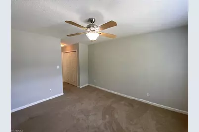 3006 Kensington Place, Winston-Salem, NC 27103 - Photo 17