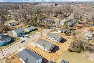 111 E Earnhardt St, Salisbury, NC 28144 - Photo 47