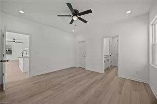 111 E Earnhardt St, Salisbury, NC 28144 - Photo 27