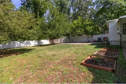 1101 Pamlico Drive, Greensboro, NC 27408 - Photo 23