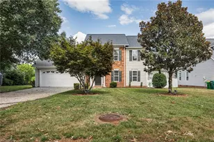 125 Village Club Ln, Clemmons, NC 27012 - Photo 3