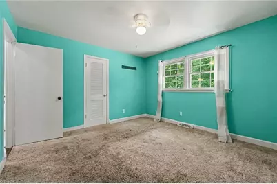 525 N Carr Street, Mebane, NC 27302 - Photo 11