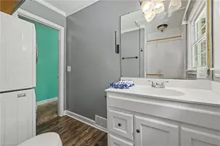 525 N Carr St, Mebane, NC 27302 - Photo 17