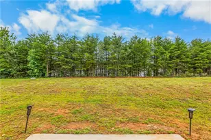 3048 Stauton Dr, Winston-Salem, NC 27105 - Photo 17