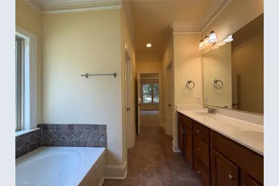 1340 Stonecroft Court, Winston-Salem, NC 27103 - Photo 15