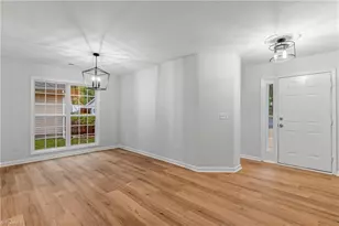 16 Spring Chapel Ct, Greensboro, NC 27455 - Photo 5