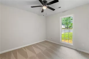16 Spring Chapel Ct, Greensboro, NC 27455 - Photo 25