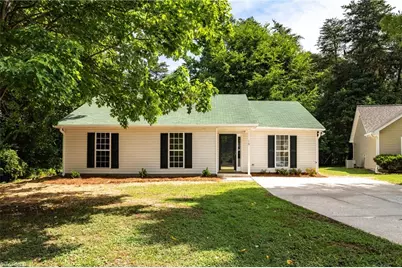 16 Spring Chapel Court, Greensboro, NC 27455 - Photo 3