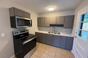 1012 Meadowbrook Blvd, High Point, NC 27260 - Photo 7