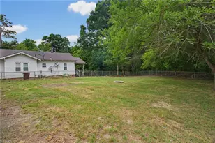 931 Marlboro St, High Point, NC 27260 - Photo 31