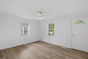 931 Marlboro St, High Point, NC 27260 - Photo 9