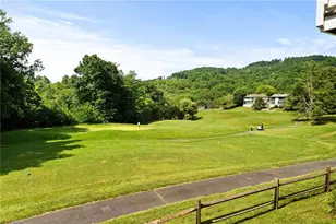 206 Mountain Club Dr, Vilas, NC 28692 - Photo 31