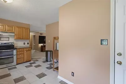1719 Brittany Ridge Drive, Kernersville, NC 27284 - Photo 13