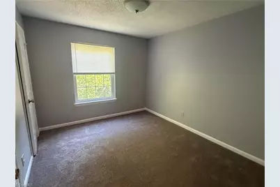 5519 Hornaday Road #D, Greensboro, NC 27409 - Photo 9