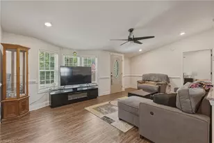 552 Obryant Rd, Reidsville, NC 27320 - Photo 5
