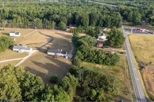 1504 Rankin Mill Rd, Greensboro, NC 27405 - Photo 11