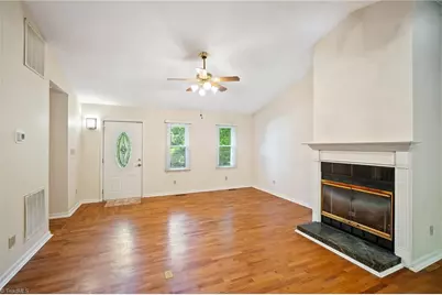 2350 Oakton Drive, Clemmons, NC 27012 - Photo 9