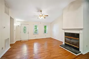 2350 Oakton Dr, Clemmons, NC 27012 - Photo 9