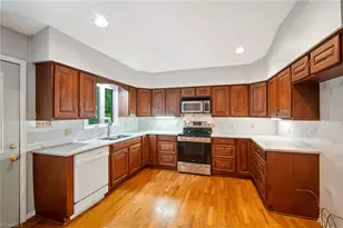 2350 Oakton Dr, Clemmons, NC 27012 - Photo 11