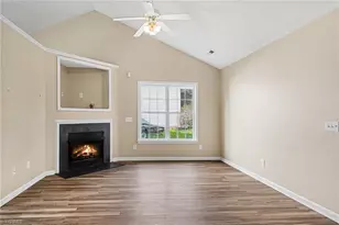 1917 Wheatfield Ct, Greensboro, NC 27405 - Photo 5