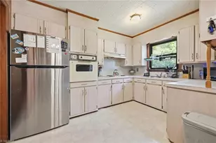 6135 Stanleyville Dr, Rural Hall, NC 27045 - Photo 9