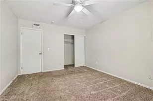 1605 Stoneybrook Dr, High Point, NC 27265 - Photo 9