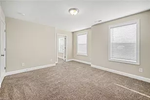1462 Mayfair Dr, Conover, NC 28613 - Photo 17