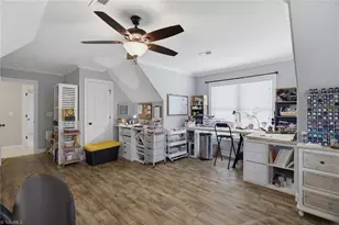 179 Pipers Rdg W, Winston-Salem, NC 27127 - Photo 29