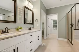 179 Pipers Rdg W, Winston-Salem, NC 27127 - Photo 19