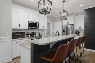 179 Pipers Rdg W, Winston-Salem, NC 27127 - Photo 13