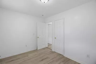 807 Tuscaloosa Street, Greensboro, NC 27406 - Photo 25