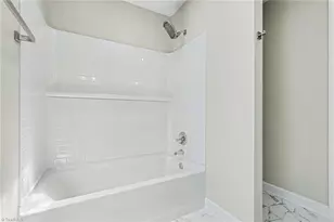 7518 Prindle Lake Dr, Charlotte, NC 28277 - Photo 15