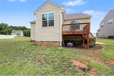 6474 Rogers Farm Road, Pleasant Garden, NC 27313 - Photo 15