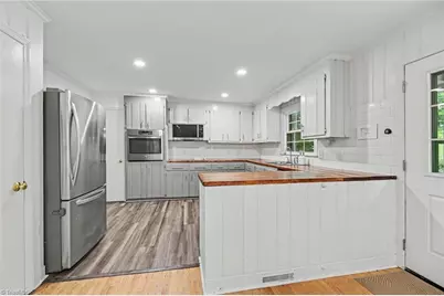 100 Malvern Court, Winston-Salem, NC 27106 - Photo 5