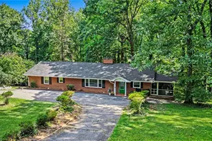 100 Malvern Ct, Winston-Salem, NC 27106 - Photo 3