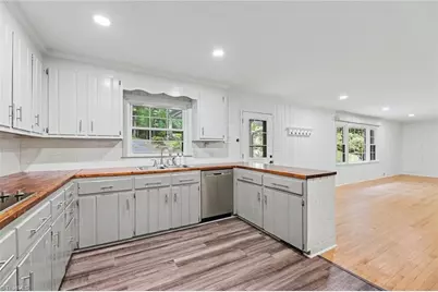 100 Malvern Court, Winston-Salem, NC 27106 - Photo 7