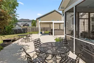 2373 Rockland Cir, High Point, NC 27265 - Photo 37