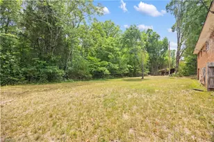 709 Westover Dr, High Point, NC 27265 - Photo 13