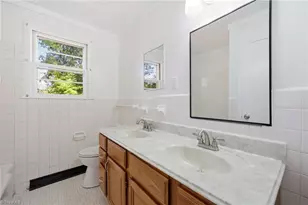 912 Virginia Ave, Burlington, NC 27217 - Photo 17