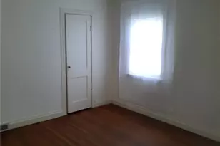 5810 Woodcliff Dr, Greensboro, NC 27410 - Photo 13