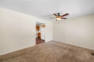 1525 Canstaff Dr, Kernersville, NC 27284 - Photo 15