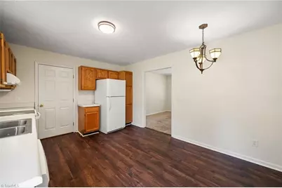 1525 Canstaff Drive, Kernersville, NC 27284 - Photo 9