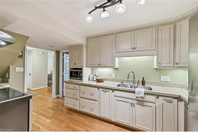 170 Farmingdale Avenue, Winston-Salem, NC 27107 - Photo 13