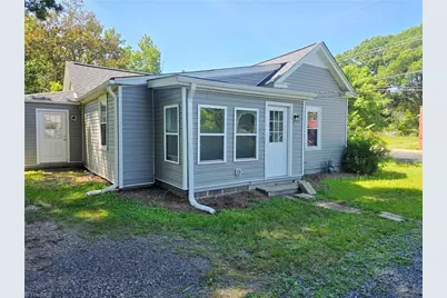 106 S Fieldcrest Road, Eden, NC 27288 - Photo 3