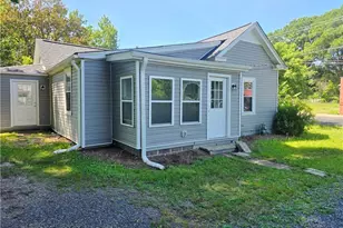106 S Fieldcrest Rd, Eden, NC 27288 - Photo 3