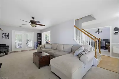 3007 Southampton Drive, Jamestown, NC 27282 - Photo 7