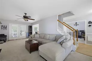 3007 Southampton Dr, Jamestown, NC 27282 - Photo 7